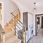 Alpanos Cukurbag Koeyue Antalya Villa *