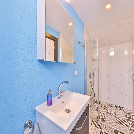 Alpanos Cukurbag Koeyue Antalya Villa Kas